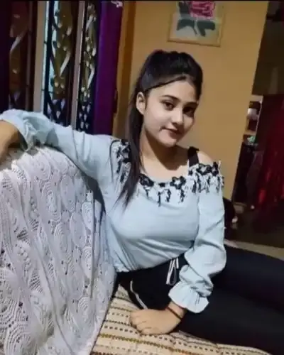 Call Girls Service in Kalavad